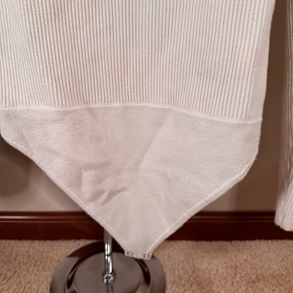 NEW! Abercrombie & Fitch Bodysuit Long-Sleeve Square neck Ribbed Cream Size M - Picture 5 of 7